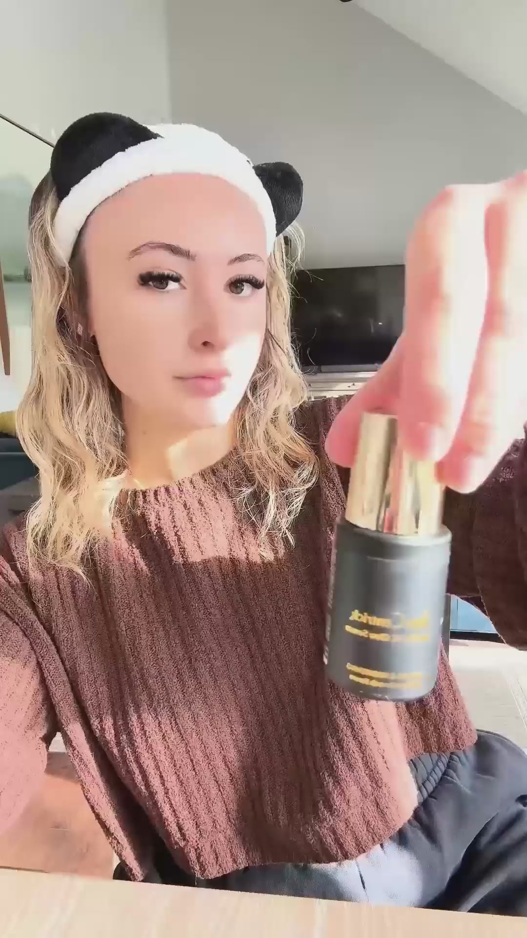 Powerful VC Glow Serum application video